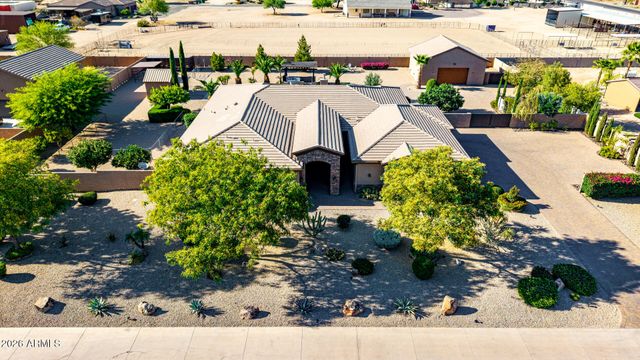 806 W DESERT RANCH Road, Phoenix, AZ 85086