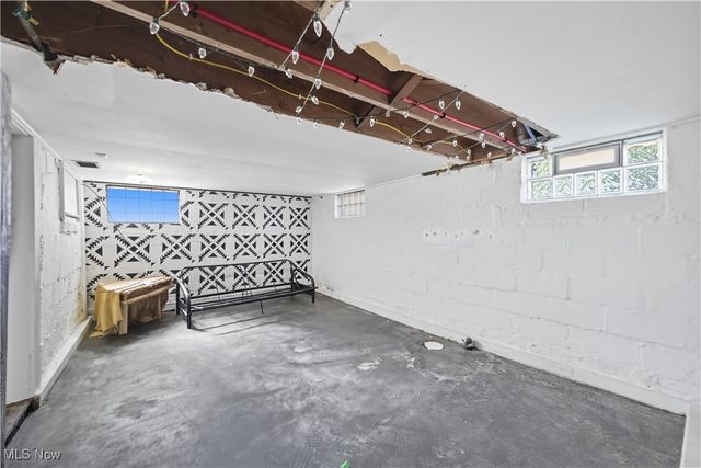 589 Briggs Road, Leavittsburg, OH 44430