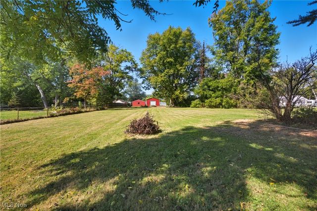 589 Briggs Road, Leavittsburg, OH 44430