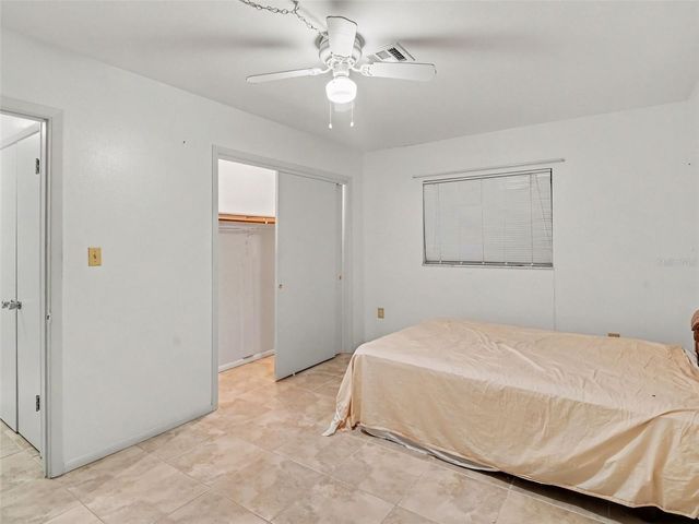 562 E TARPON BOULEVARD NW, Port Charlotte, FL 33952