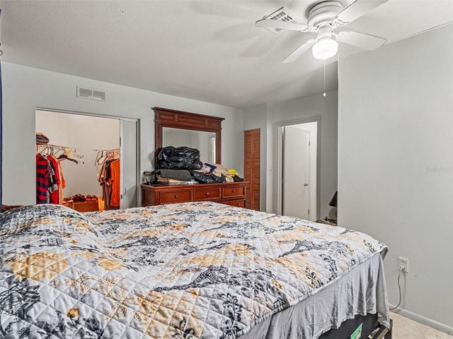 562 E TARPON BOULEVARD NW, Port Charlotte, FL 33952