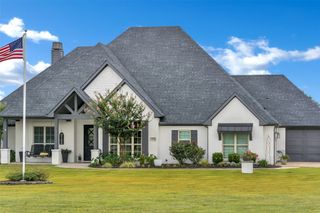 1991 Trailwood Drive, Weatherford, TX 76085