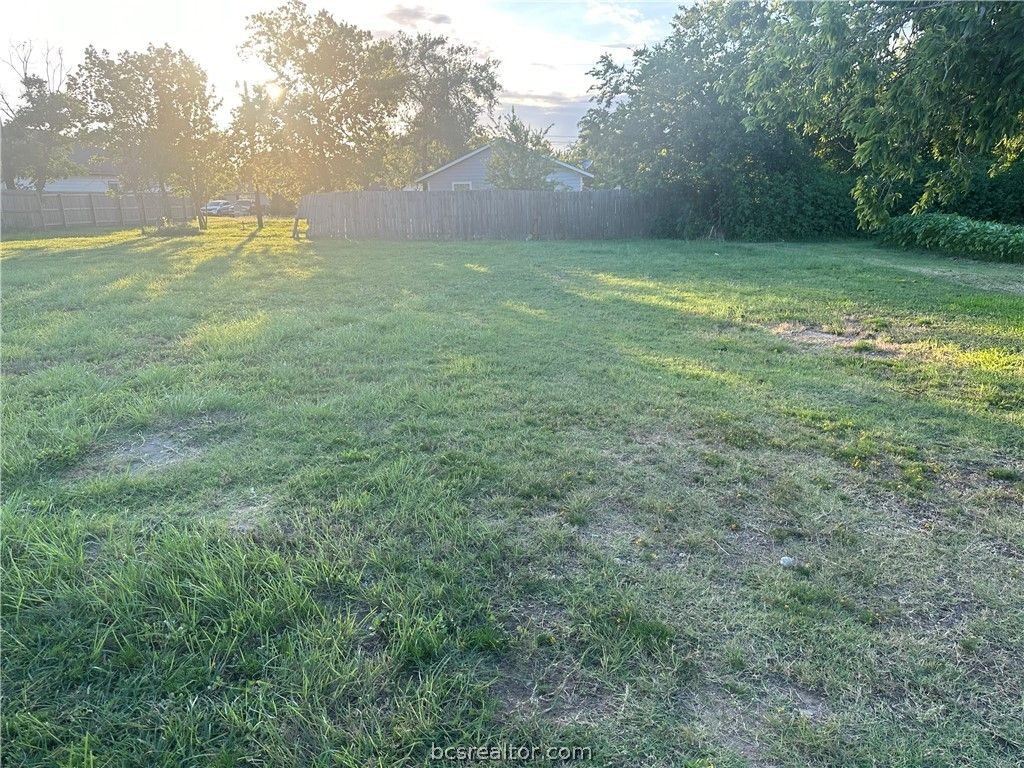 1518 Dansby Street, Bryan, TX 77803 — photo 3