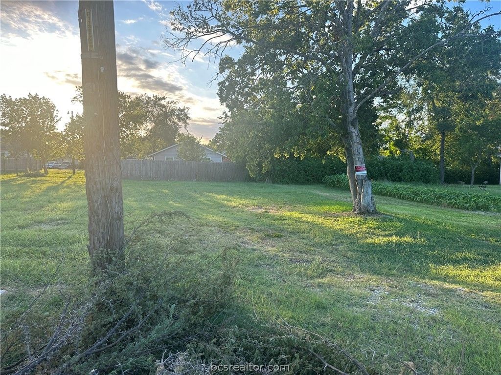 1518 Dansby Street, Bryan, TX 77803 — photo 4