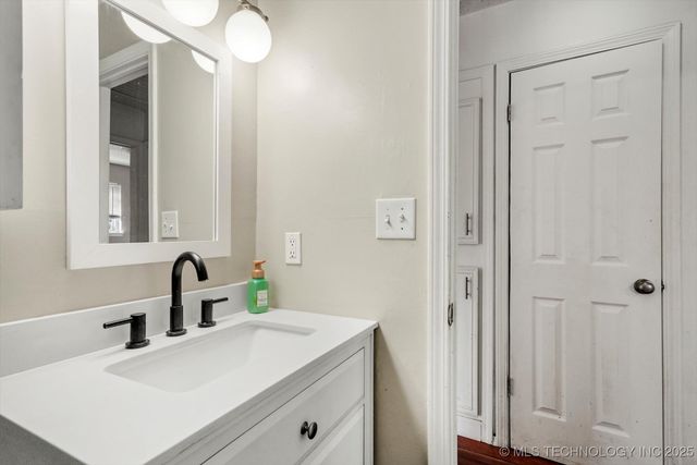 109 E Kent Street, Broken Arrow, OK 74012