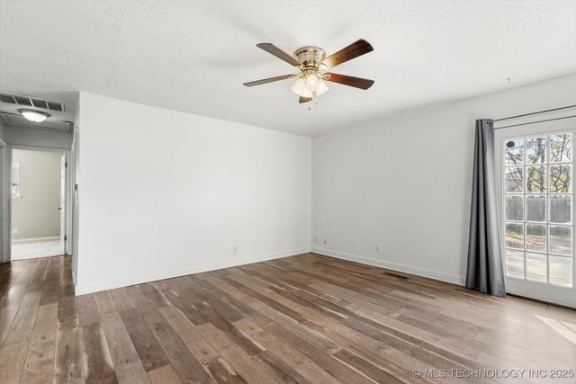 109 E Kent Street, Broken Arrow, OK 74012