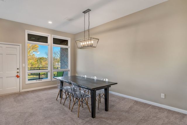 4 Hidden Acres Dr, Lebanon, TN 37087