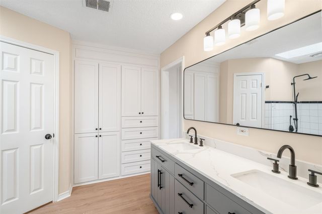 5403 Greenhill Forest Drive, Houston, TX 77088