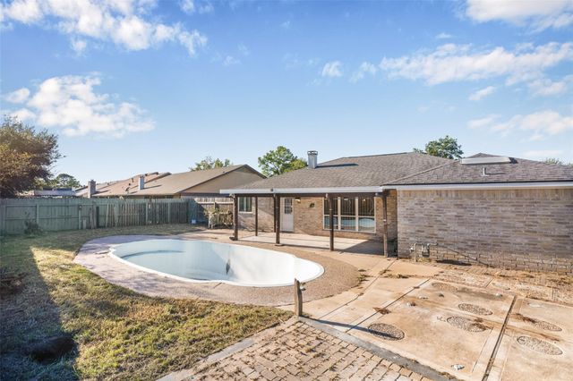 5403 Greenhill Forest Drive, Houston, TX 77088