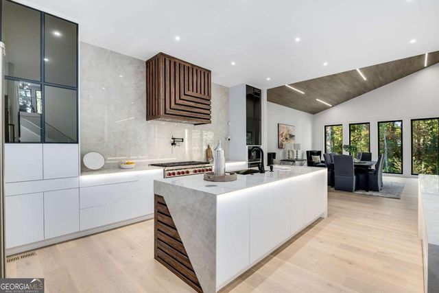 1000 Clementstone lot 1 Drive, Sandy Springs, GA 30342