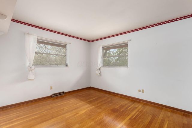3561 Kingsway Drive, Columbus, OH 43221