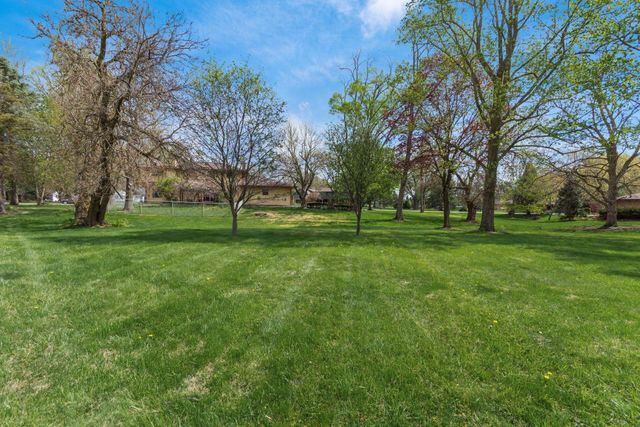 3561 Kingsway Drive, Columbus, OH 43221