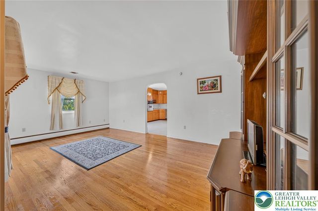 2404 South Street, Allentown City, PA 18104