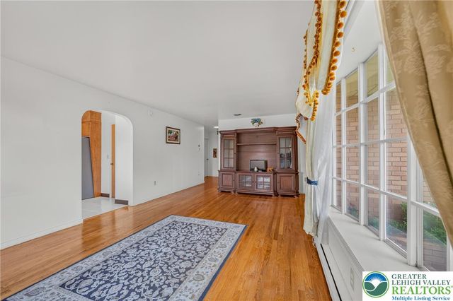 2404 South Street, Allentown City, PA 18104