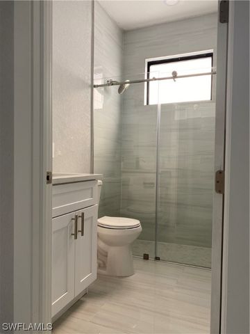 3303 16th ST SW, Lehigh Acres, FL 33976