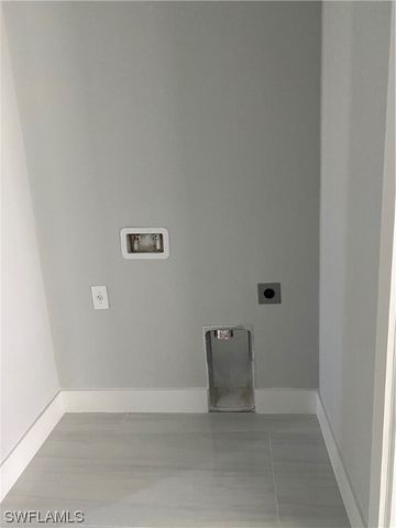 3303 16th ST SW, Lehigh Acres, FL 33976