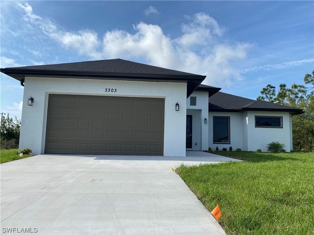 3303 16th ST SW, Lehigh Acres, FL 33976