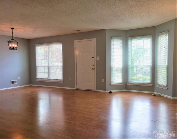 19 Goodwin Drive, North Brunswick, NJ 08902