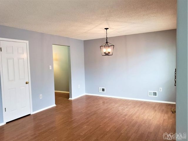 19 Goodwin Drive, North Brunswick, NJ 08902
