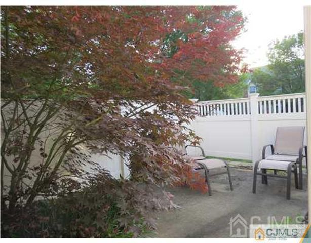 19 Goodwin Drive, North Brunswick, NJ 08902