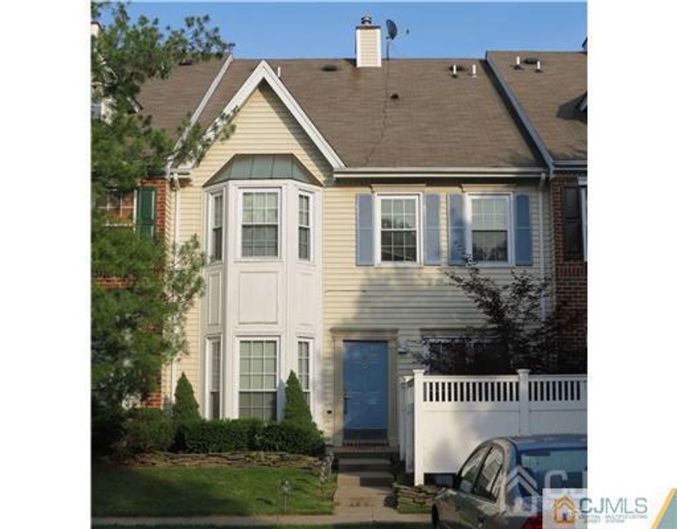 19 Goodwin Drive, North Brunswick, NJ 08902