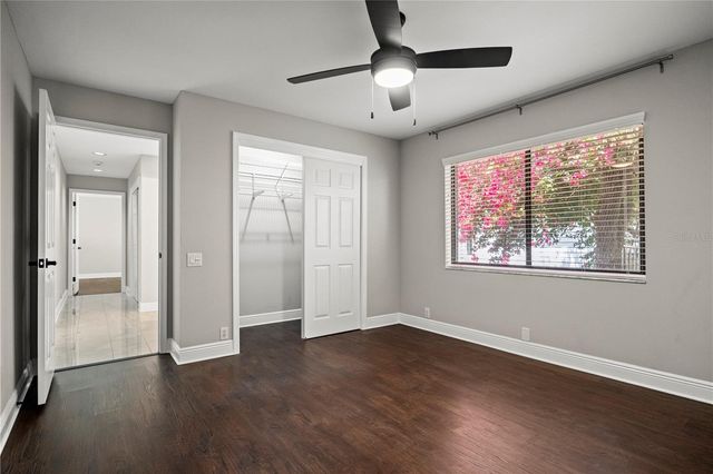 5104 E LONGBOAT BOULEVARD, Tampa, FL 33615