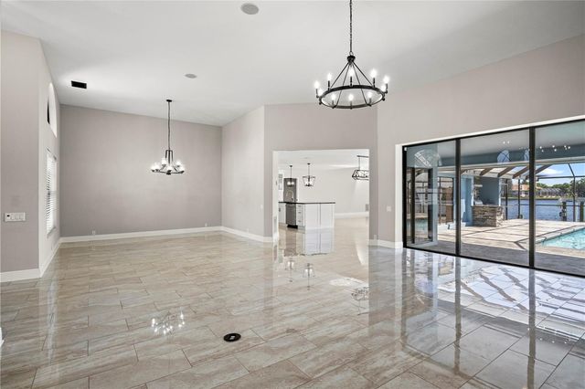 5104 E LONGBOAT BOULEVARD, Tampa, FL 33615