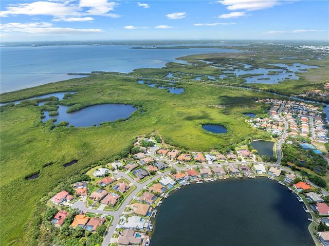 5104 E LONGBOAT BOULEVARD, Tampa, FL 33615