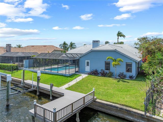 5104 E LONGBOAT BOULEVARD, Tampa, FL 33615