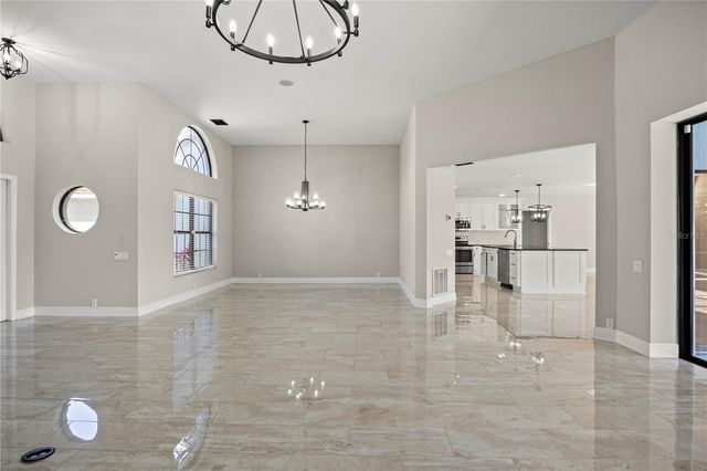 5104 E LONGBOAT BOULEVARD, Tampa, FL 33615