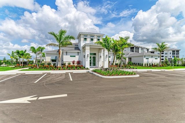 10016 REMBRANDT WAY 102, Bradenton, FL 34212