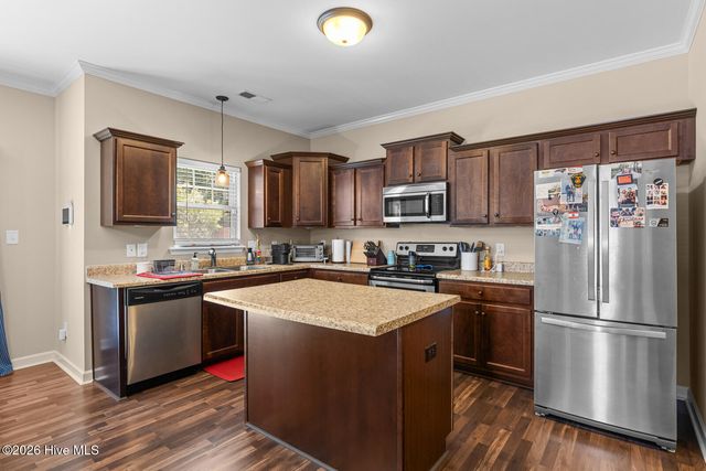 260 Breakwater Drive, Sneads Ferry, NC 28460