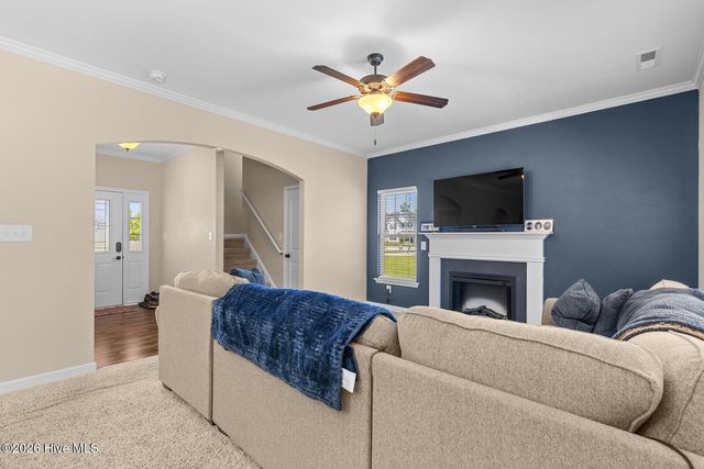 260 Breakwater Drive, Sneads Ferry, NC 28460