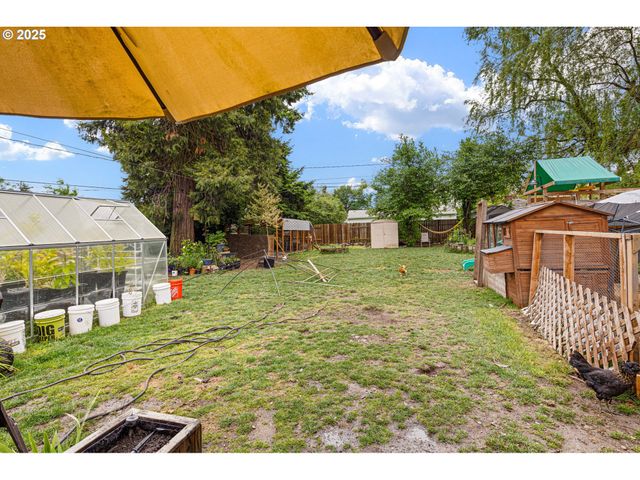 3426 ROYAL Ave, Eugene, OR 97402