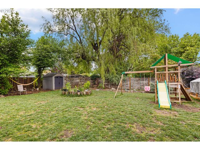 3426 ROYAL Ave, Eugene, OR 97402
