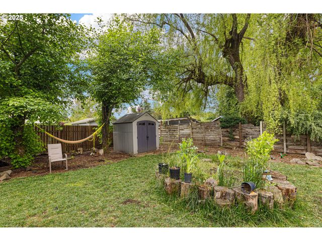 3426 ROYAL Ave, Eugene, OR 97402