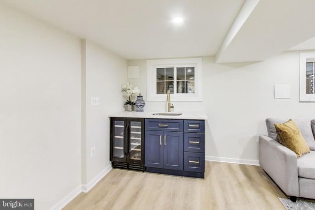 4616 8TH ST NW, Washington, DC 20011