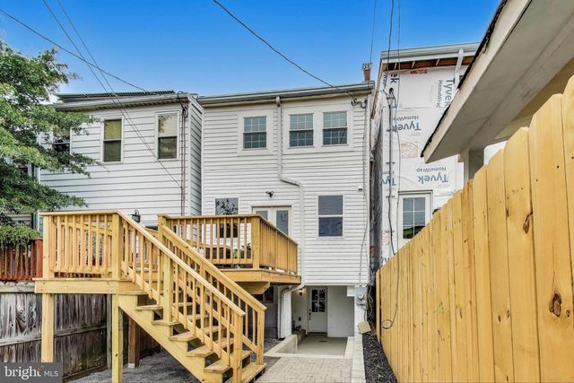 4616 8TH ST NW, Washington, DC 20011