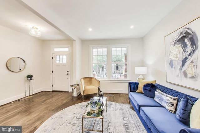 4616 8TH ST NW, Washington, DC 20011