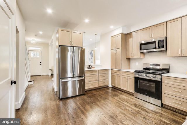 4616 8TH ST NW, Washington, DC 20011