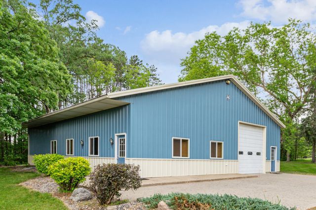 18950 243rd Avenue NW, Orrock Twp, MN 55309