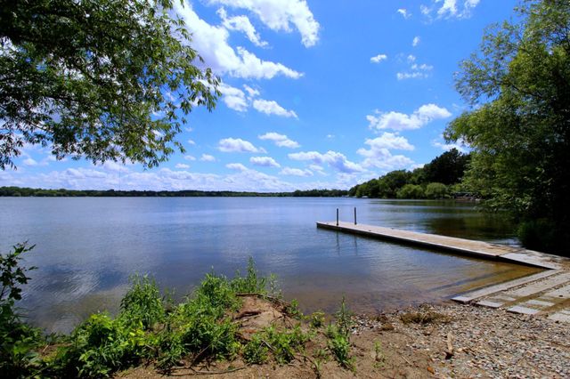 18950 243rd Avenue NW, Orrock Twp, MN 55309