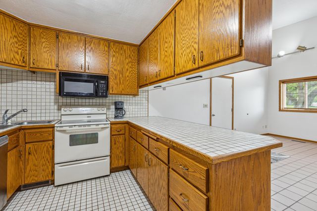 18950 243rd Avenue NW, Orrock Twp, MN 55309