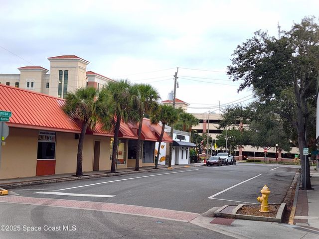 849 E New Haven Avenue, Melbourne, FL 32901