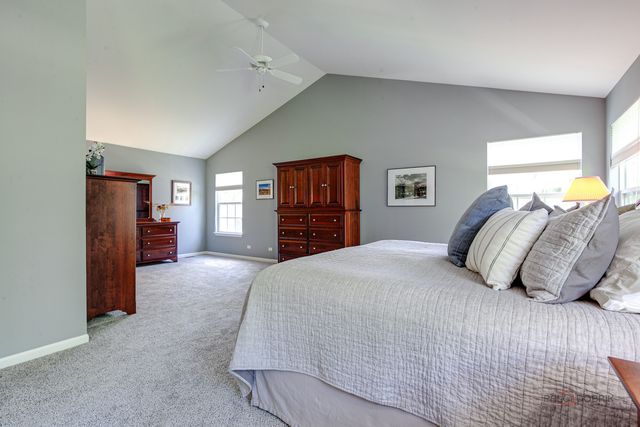 1875 Trevino Terrace, Vernon Hills, IL 60061