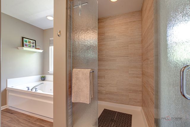 1875 Trevino Terrace, Vernon Hills, IL 60061