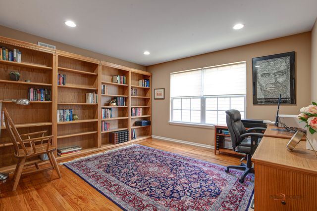 1875 Trevino Terrace, Vernon Hills, IL 60061