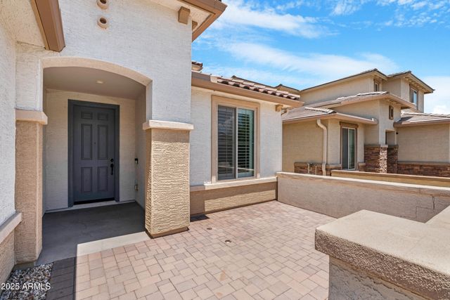 8962 W MARSHALL Avenue, Glendale, AZ 85305