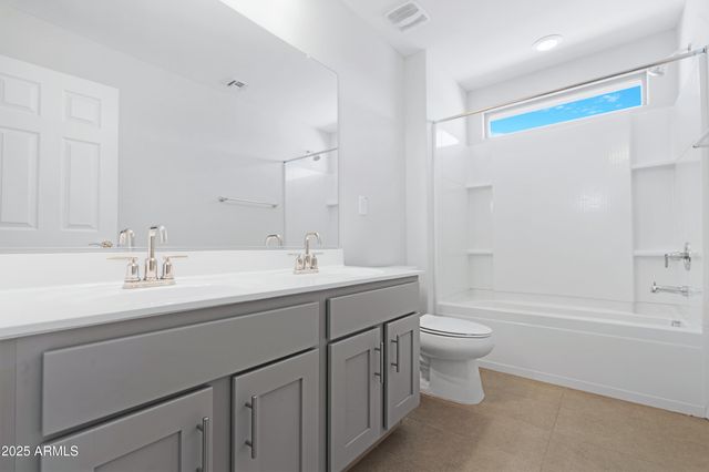 8962 W MARSHALL Avenue, Glendale, AZ 85305