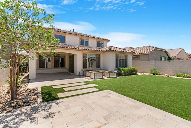 8962 W MARSHALL Avenue, Glendale, AZ 85305